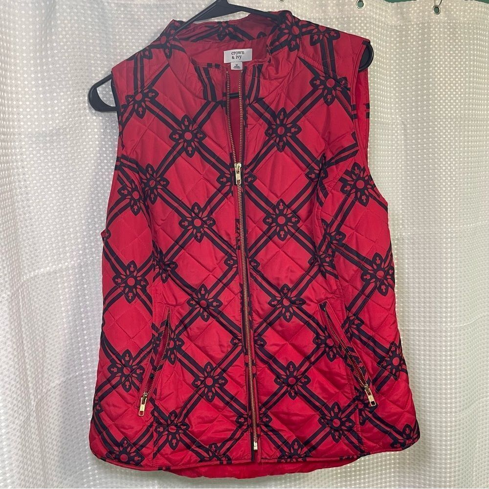 Crown & Ivy Vest